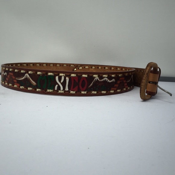 Mexican handmade leather embossed belt. - Picture 2 of 4
